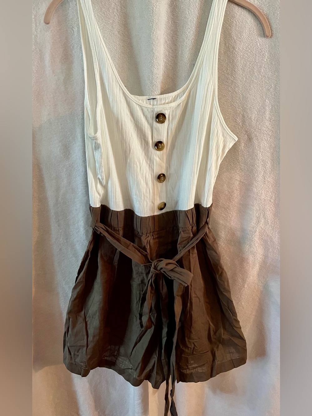 Two-Tone Sleeveless Romper with Button Front